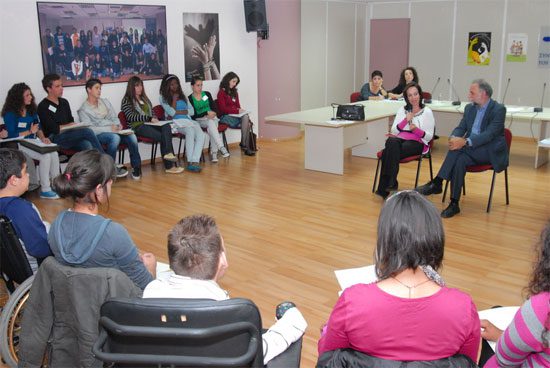 Συζήτηση Άννας Διαμαντοπούλου με μαθητές