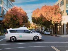 Google Waymo self driving Chrysler Pacifica Hybrid minivans
