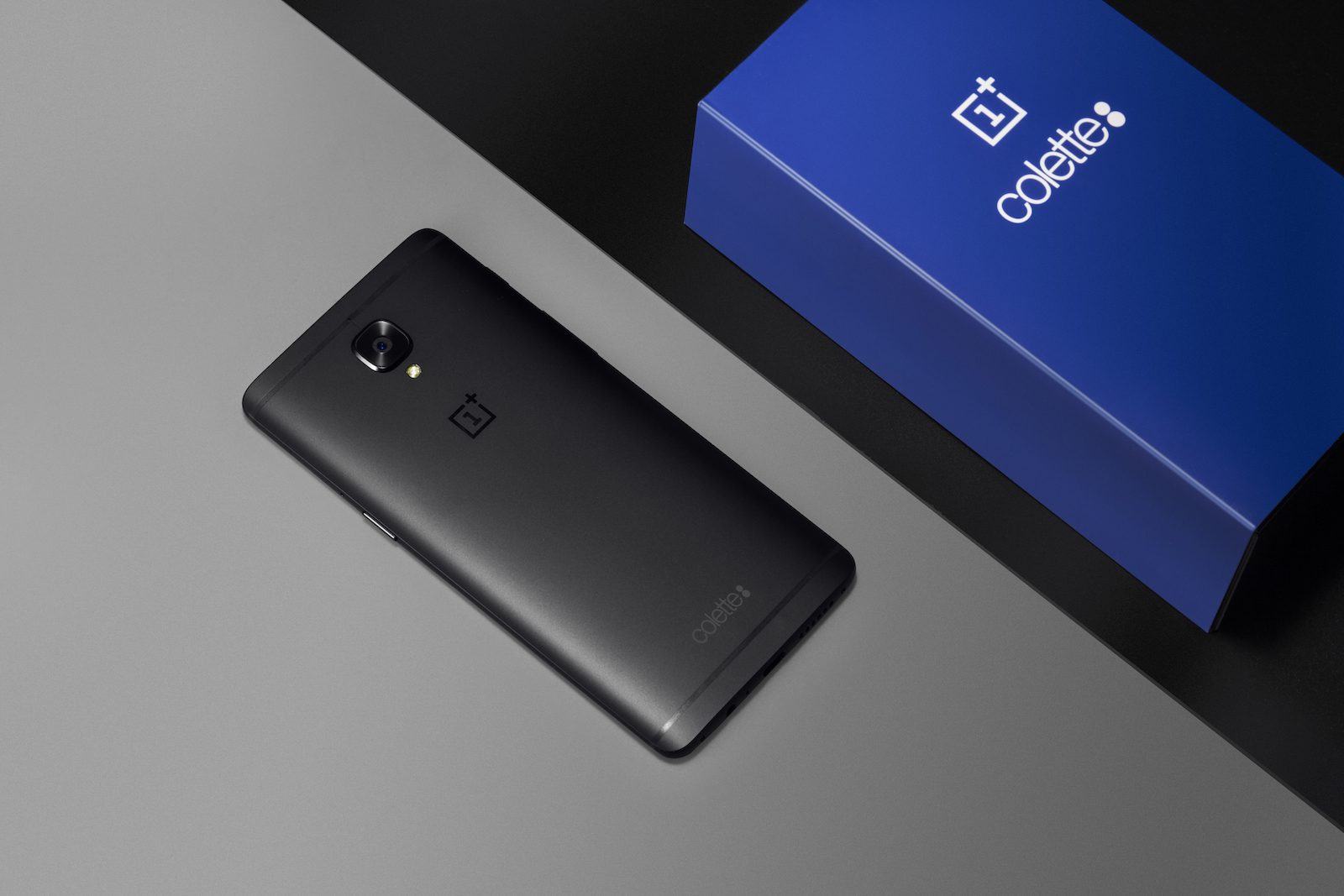 Limited edition Black OnePlus 3T colette box