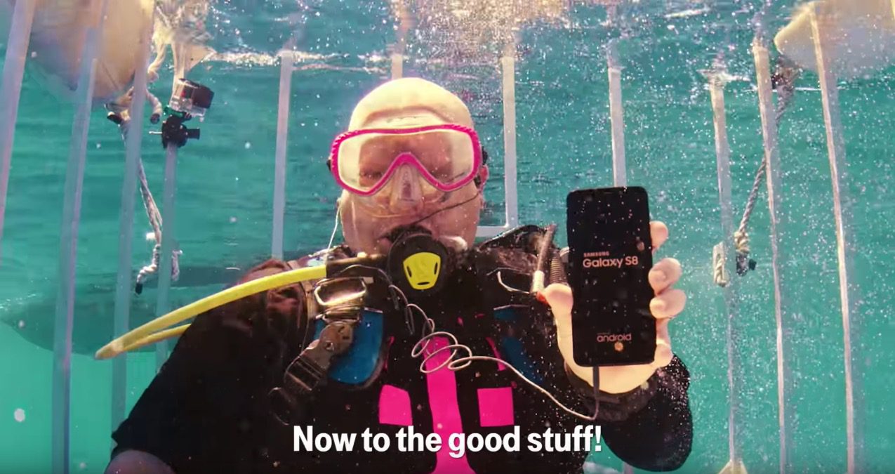 Samsung Galaxy S8 Underwater Unboxing