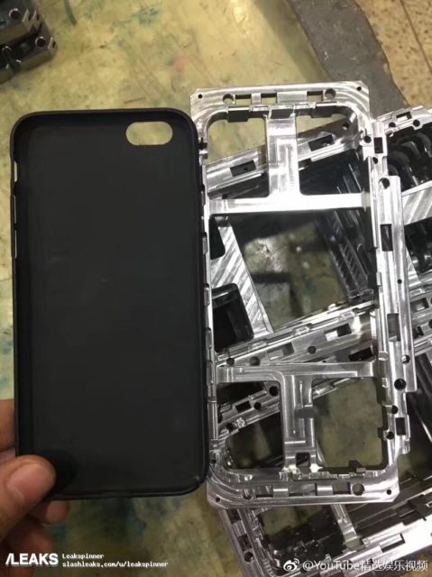 Apple iPhone 8 frame leak vs iPhone 6 case