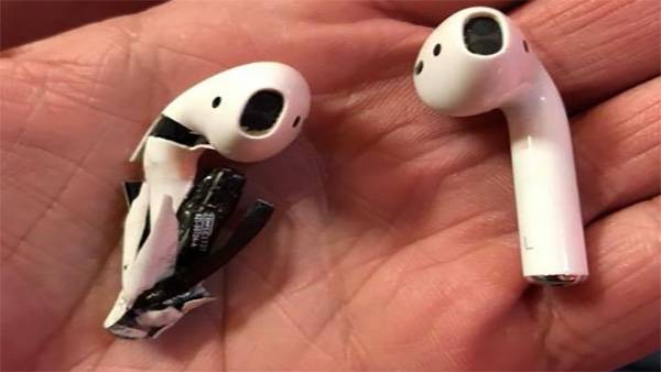 Exploded Apple AirPods