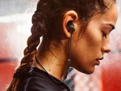 Creative Outlier ONE Plus woman